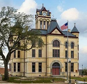 Karnes Cty Texas Courthouse